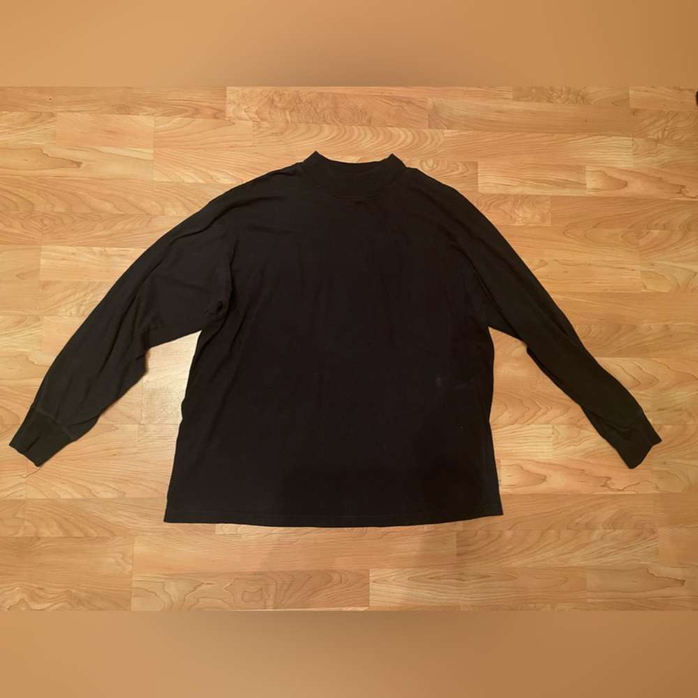 Highland Outfitters Black Turtleneck